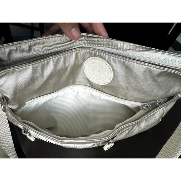 Kipling Angie in Metallic Glow - Picture 14 of 16